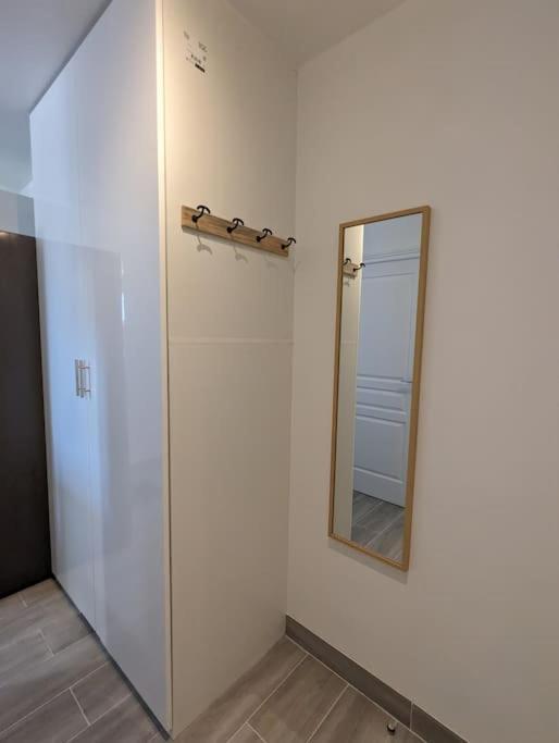 Appart Tout Confort Tres Proche Rer A Torcy  Dış mekan fotoğraf